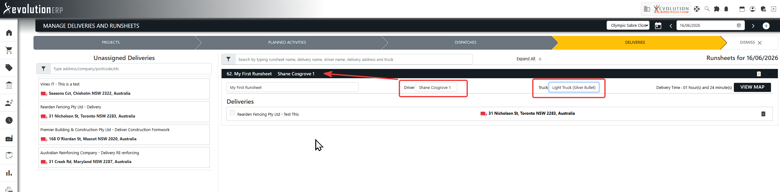 Selecting a driver and vehicle for a runsheet.